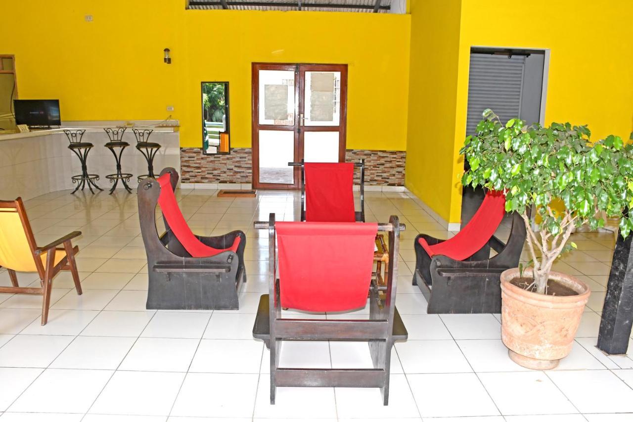 Hotel Ambaibo Rurrenabaque Eksteriør billede