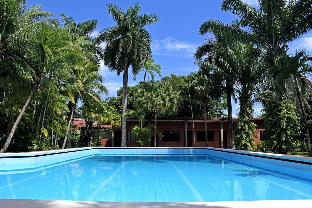 Hotel Ambaibo Rurrenabaque Eksteriør billede