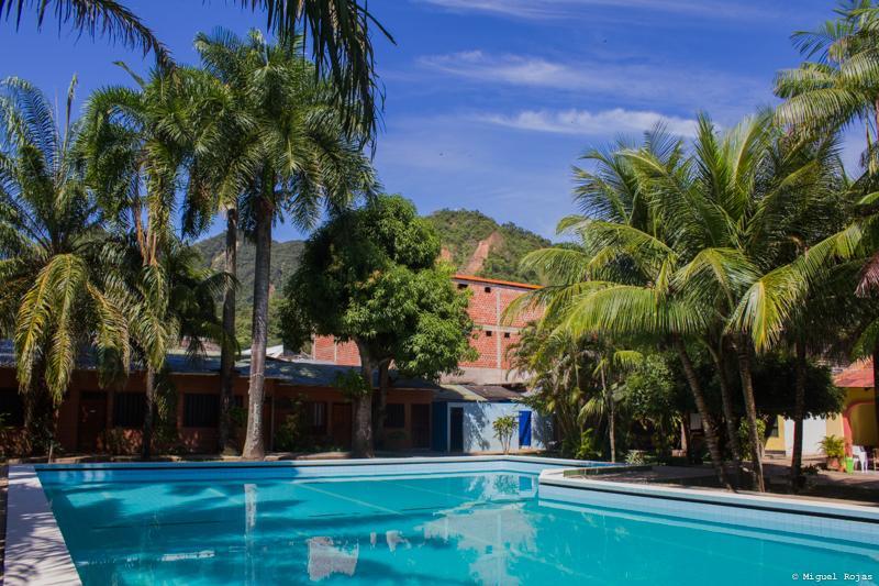 Hotel Ambaibo Rurrenabaque Eksteriør billede