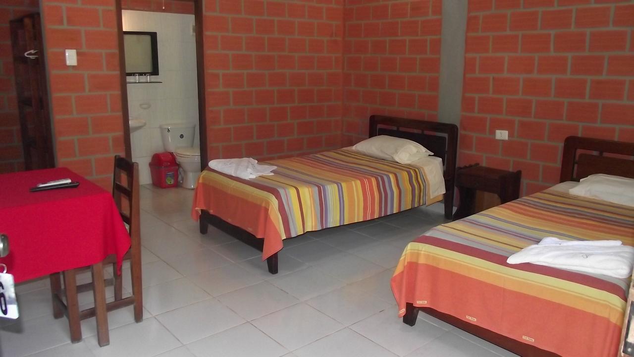 Hotel Ambaibo Rurrenabaque Eksteriør billede