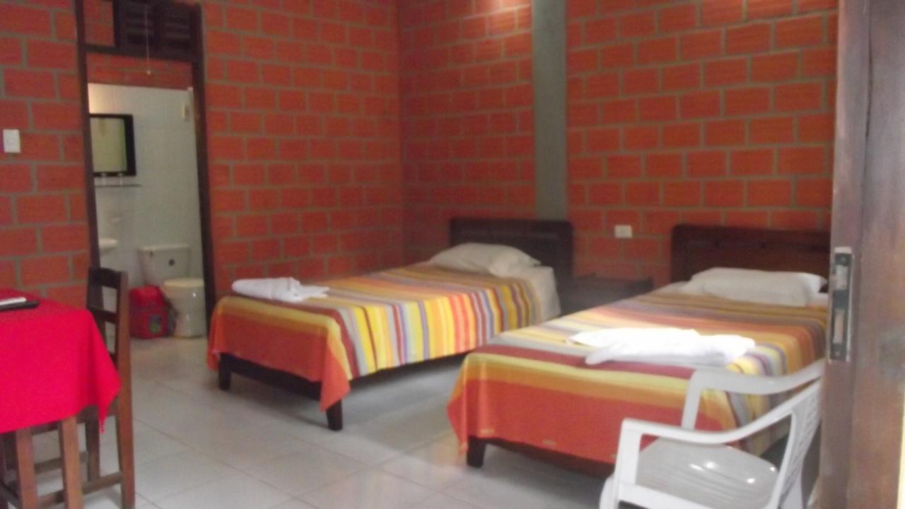 Hotel Ambaibo Rurrenabaque Eksteriør billede