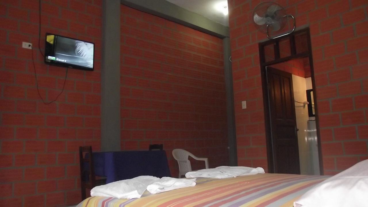 Hotel Ambaibo Rurrenabaque Eksteriør billede