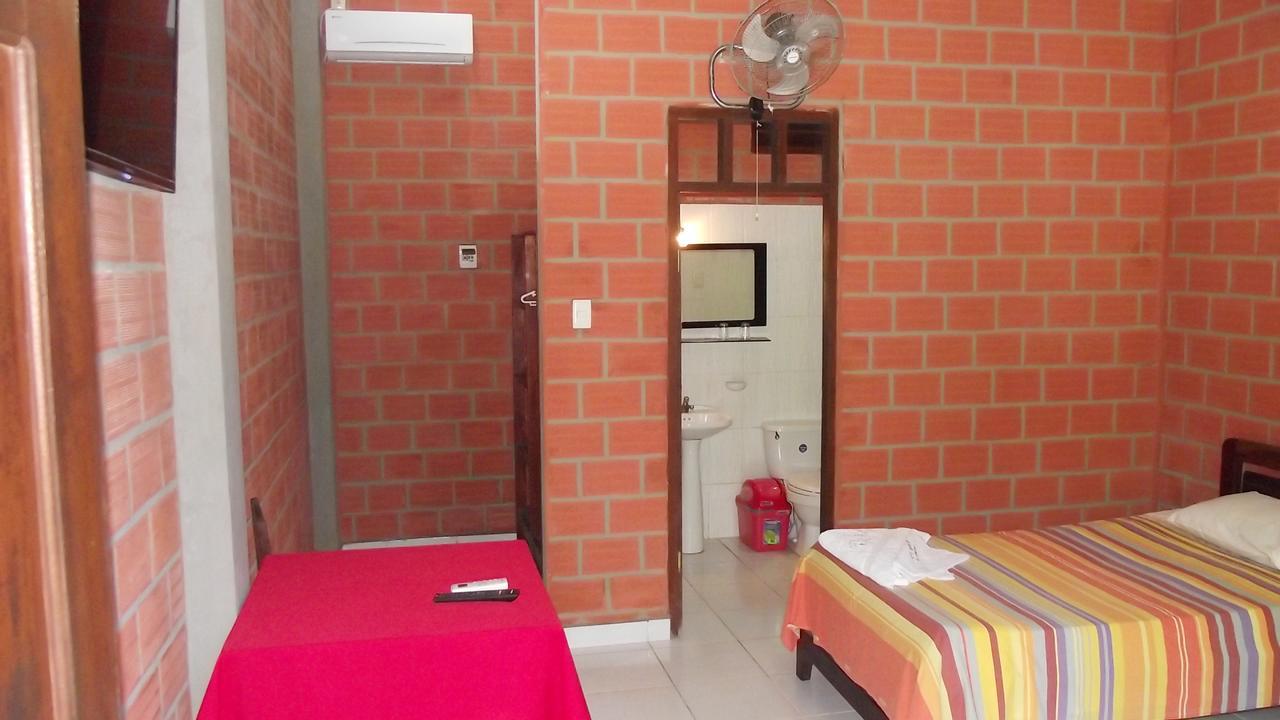Hotel Ambaibo Rurrenabaque Eksteriør billede